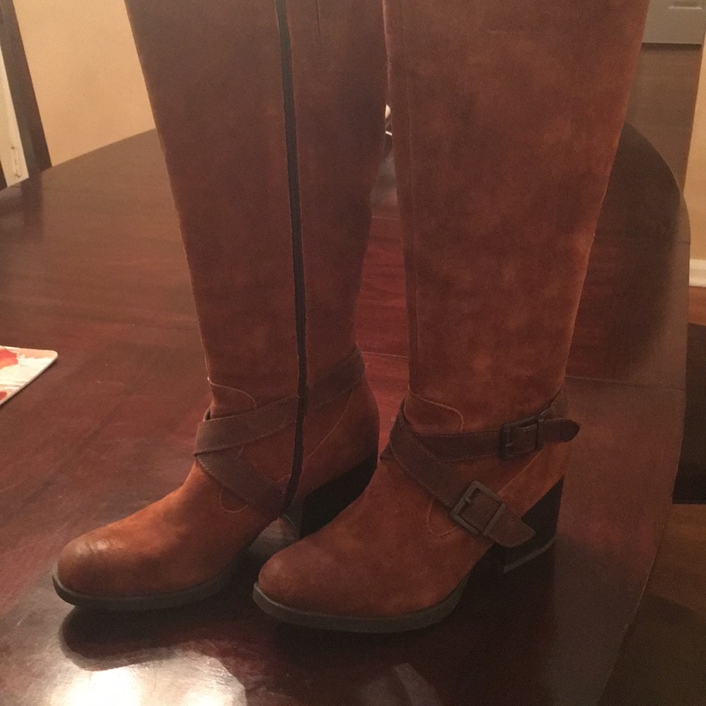 Suede tall BOC boots.  New condition!